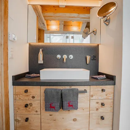 Akelei Penthouse By Homeflow * ツェルマット